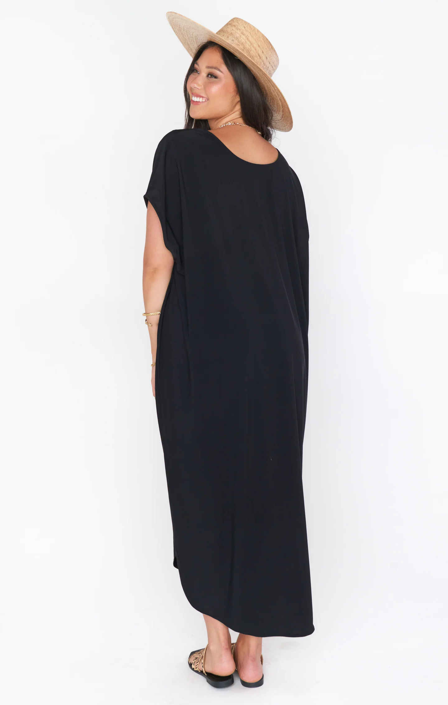 Worldly Caftan ~ Black - Image 5
